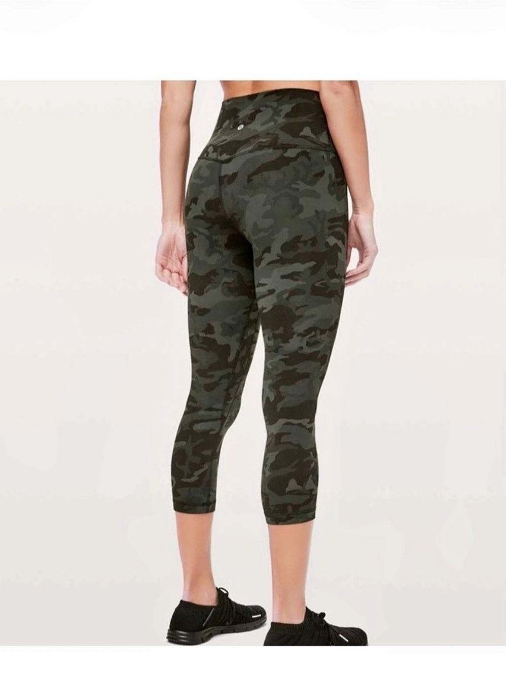 Lululemon Align Crop 21"-Incognito Camo Multi Gator
Green